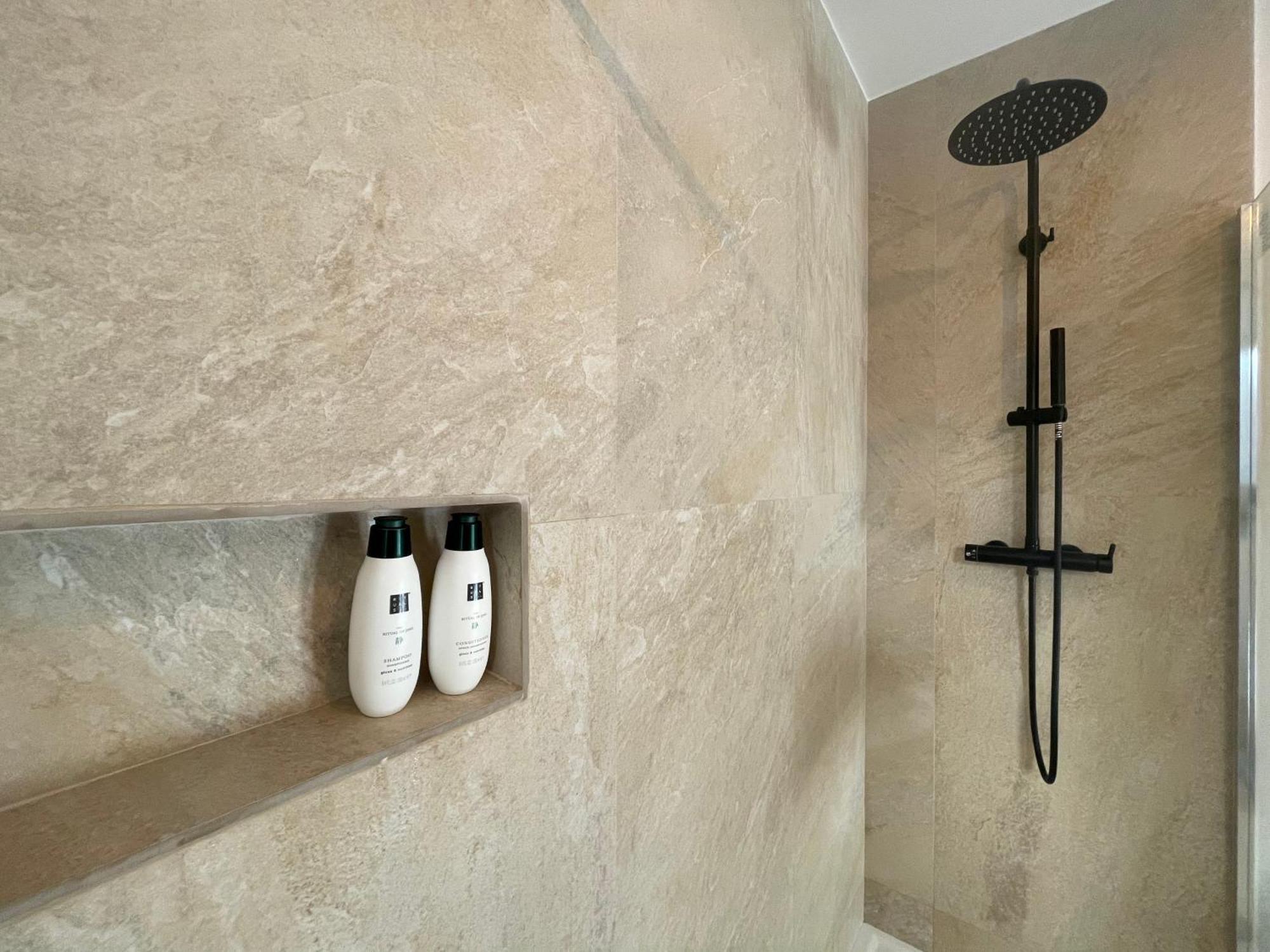La Villa Des Carriers- Maison Avec Piscine Proche Mer โรกฟอร์-เลส์-แปงส์ ภายนอก รูปภาพ
